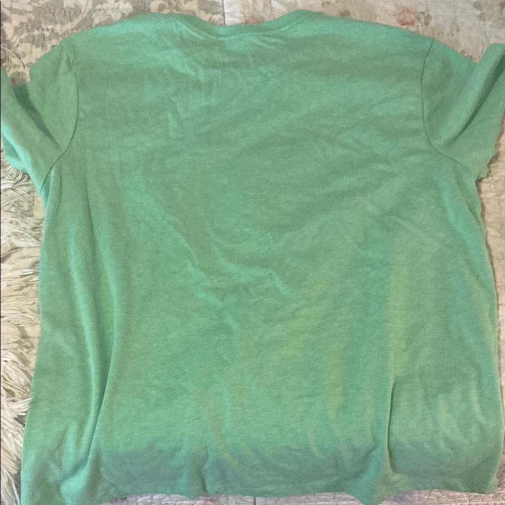 Green Lucky's Graphic T-Shirt - Picture 3 of 5